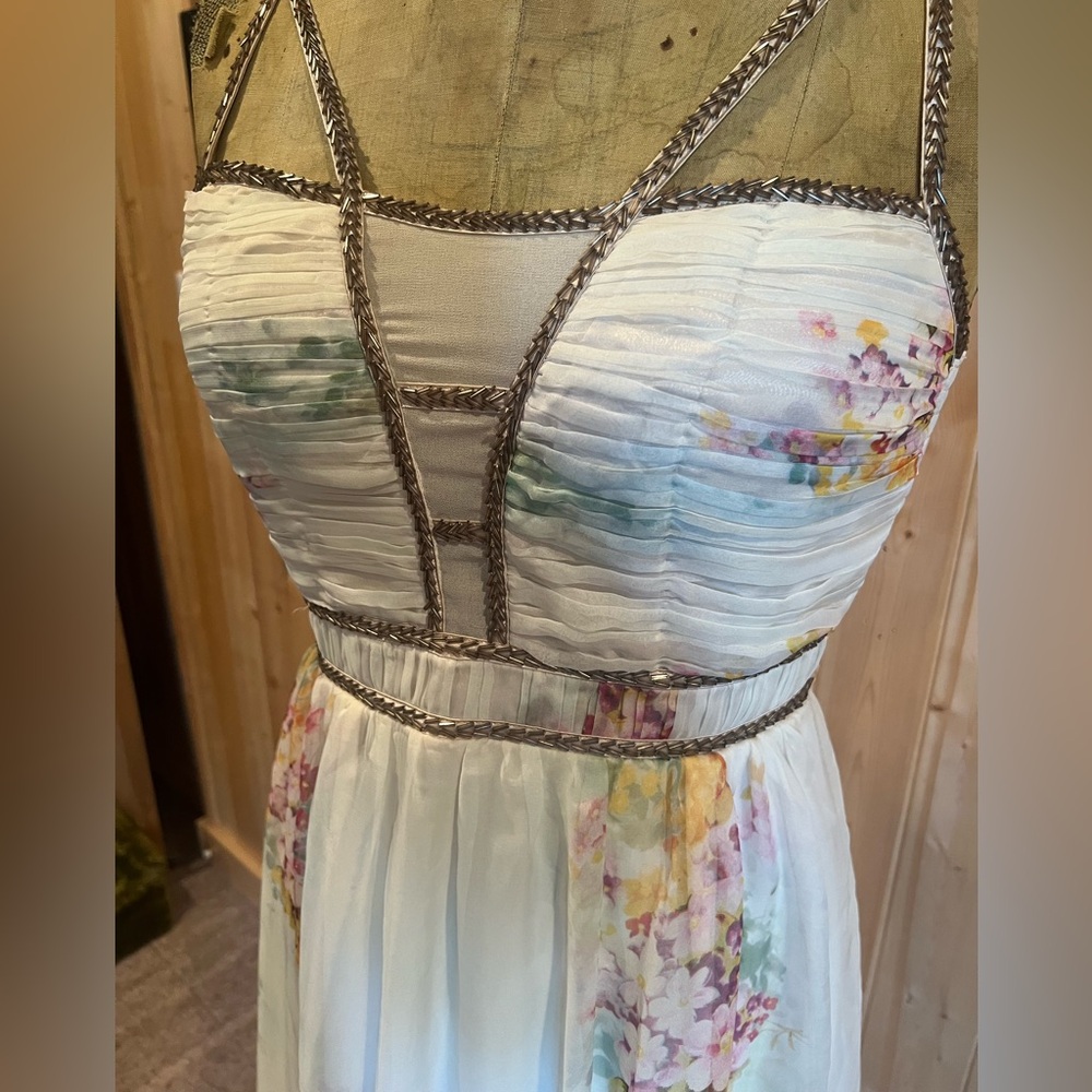 Little Mistress Beaded Floral Empress Dress - Picture 3 of 8